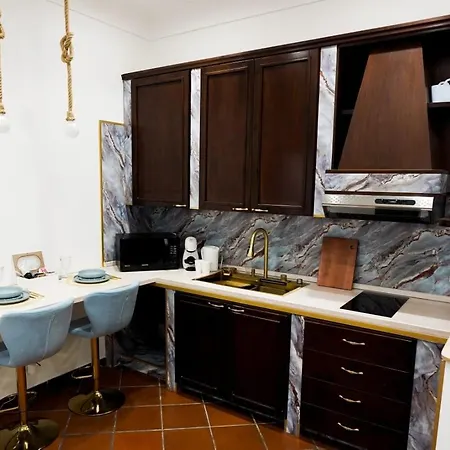 Апартаменты The Renaissance *